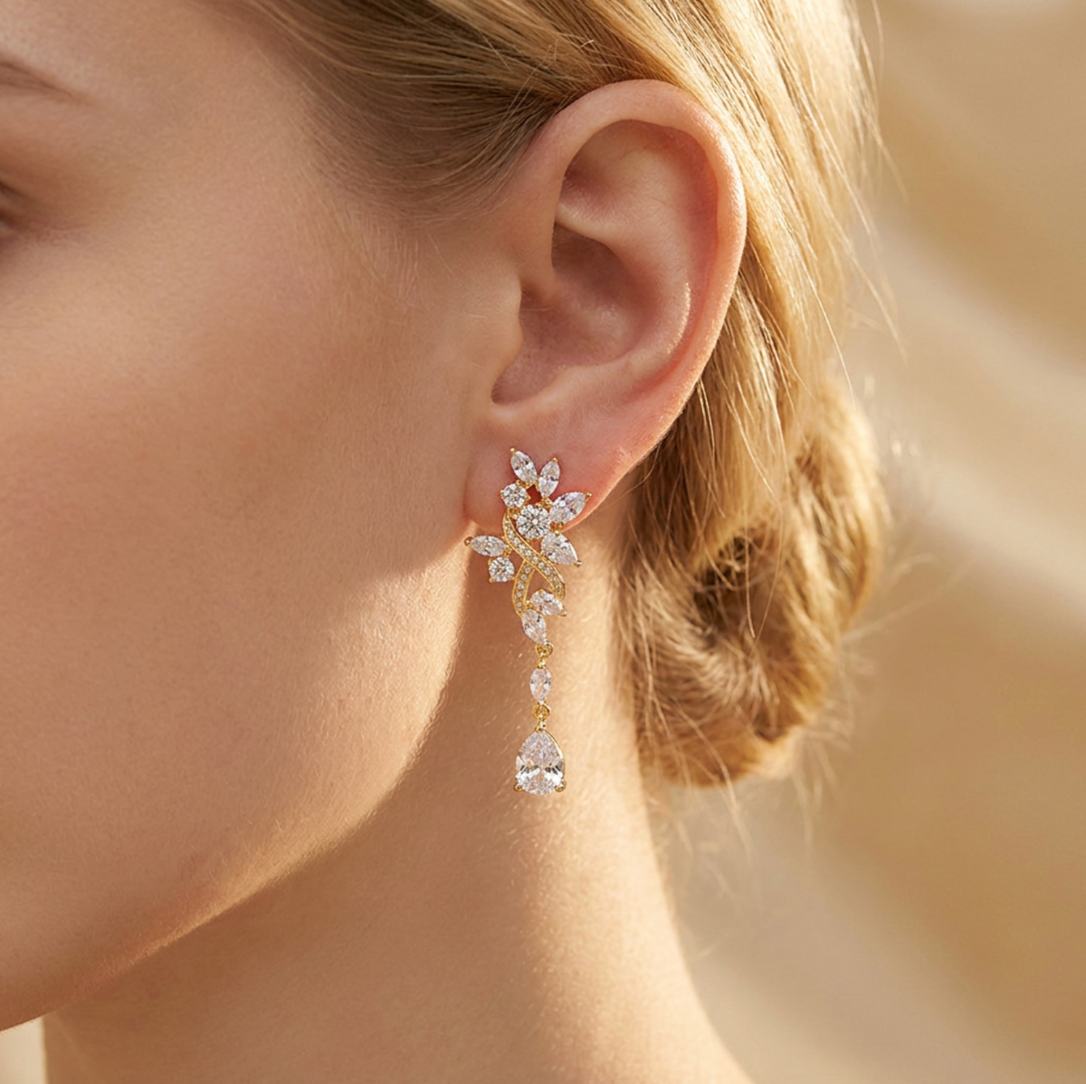Elegant Leaf Zircon Teardrop Earrings